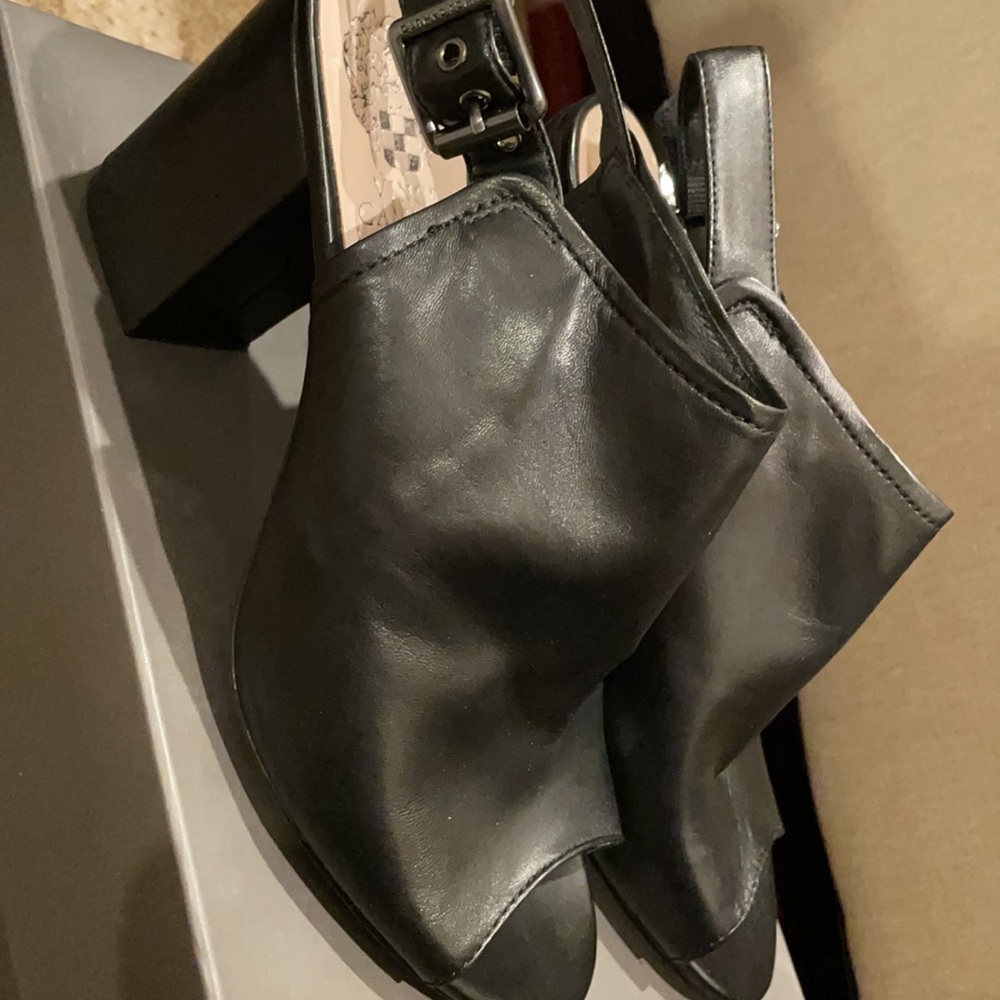 Vince Camuto Sandal
